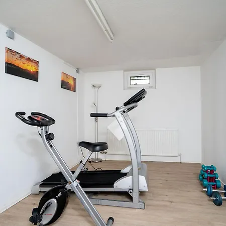 Апартаменты Solaris 9 Luxury Mit Balkon Und Moderner Ausstattung Грёмиц